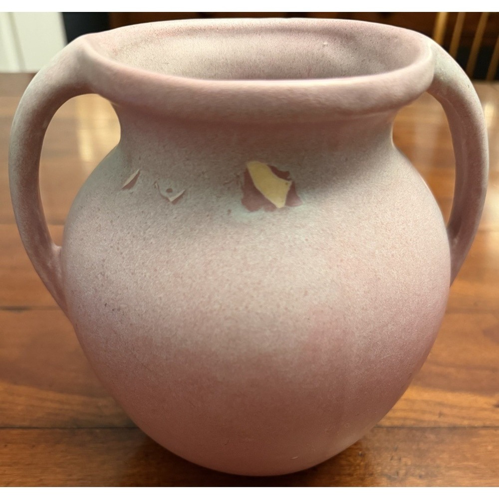 Vintage 1930s Niloak Pottery Hywood Vase Two Handle Matte Pink Green Ombre - Picture 2 of 7